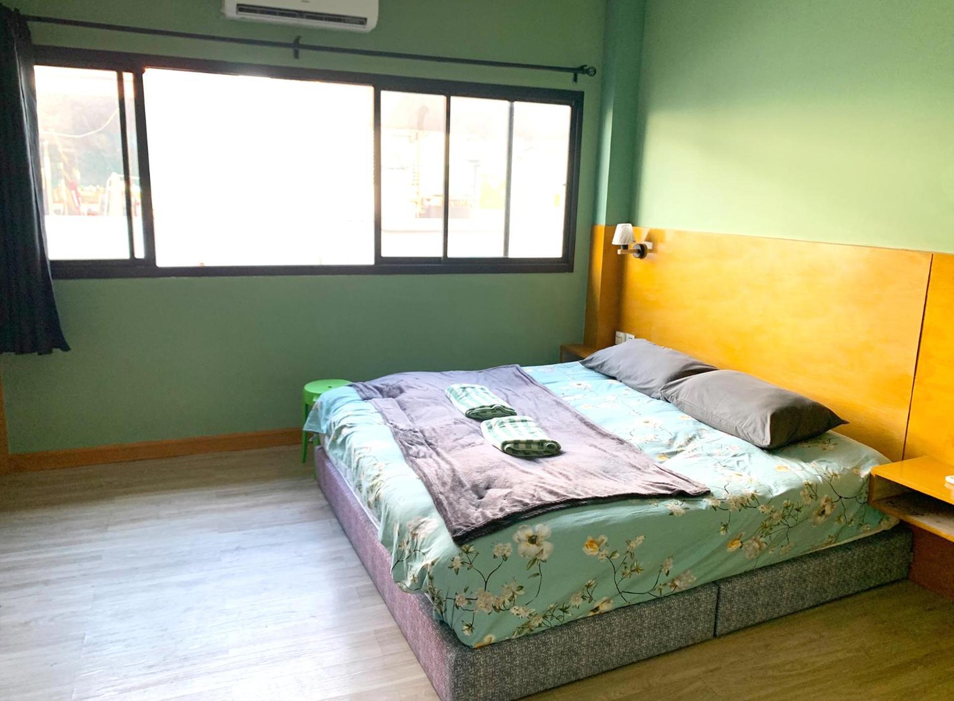 Susu Khaosan Hostel Bangkok Esterno foto
