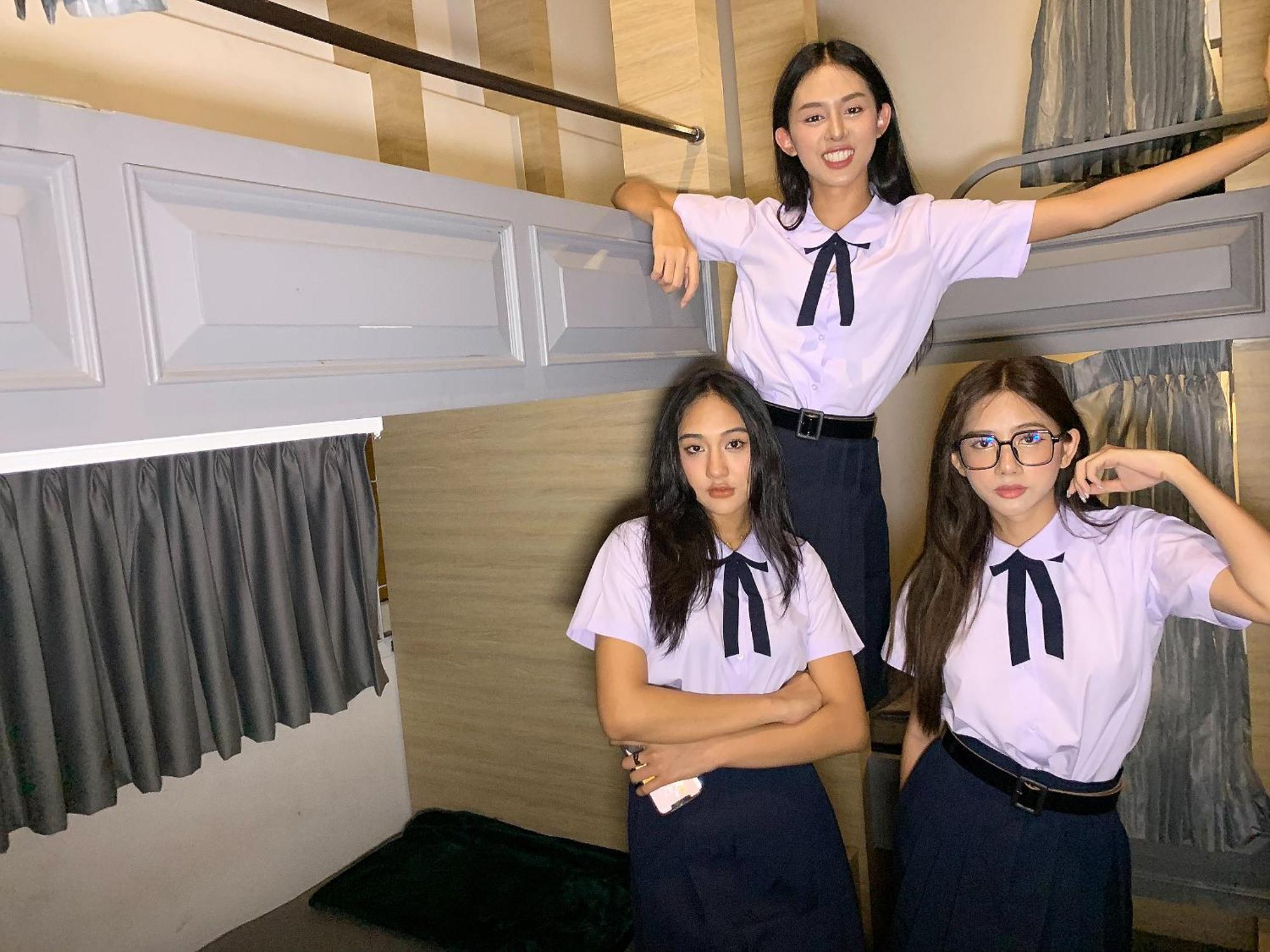 Susu Khaosan Hostel Bangkok Esterno foto